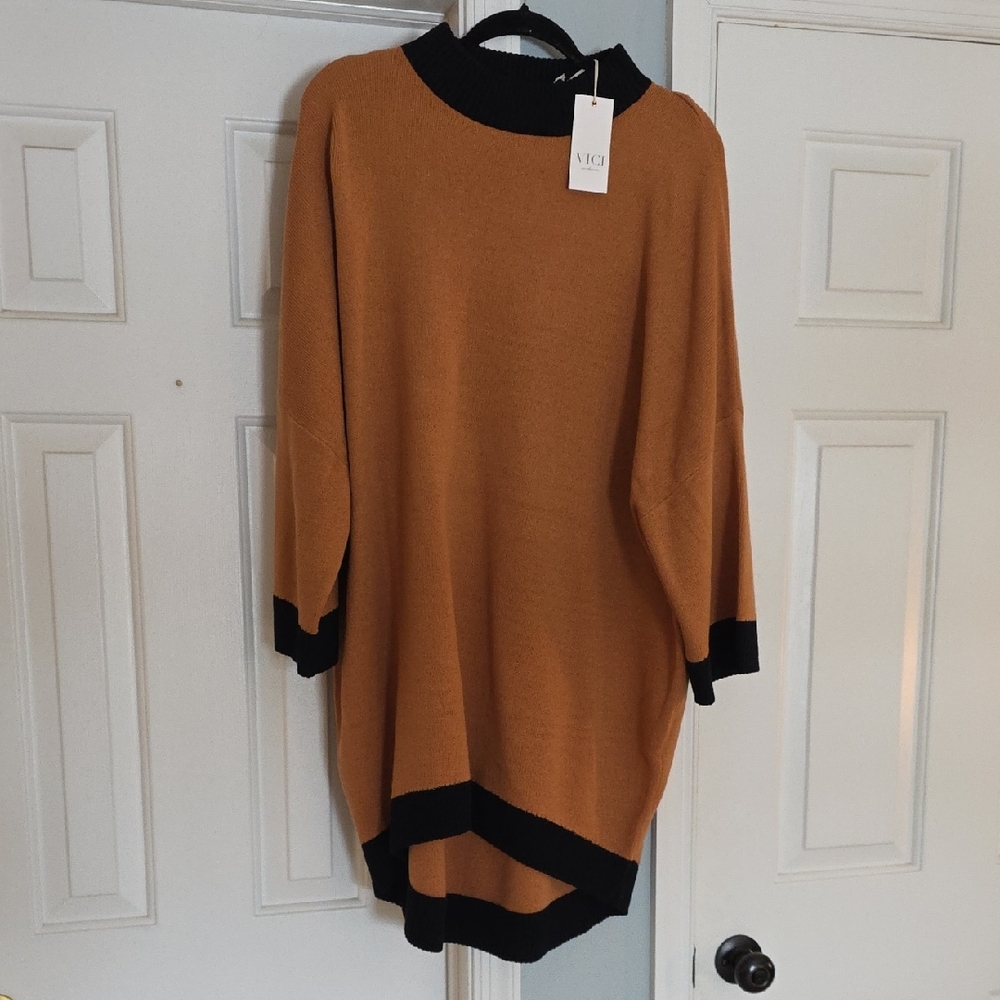 Vici Camel and Black Knit Dress